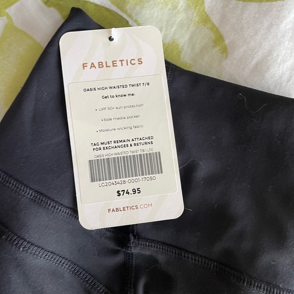 Fabletics leggings NWT - Picture 2 of 2